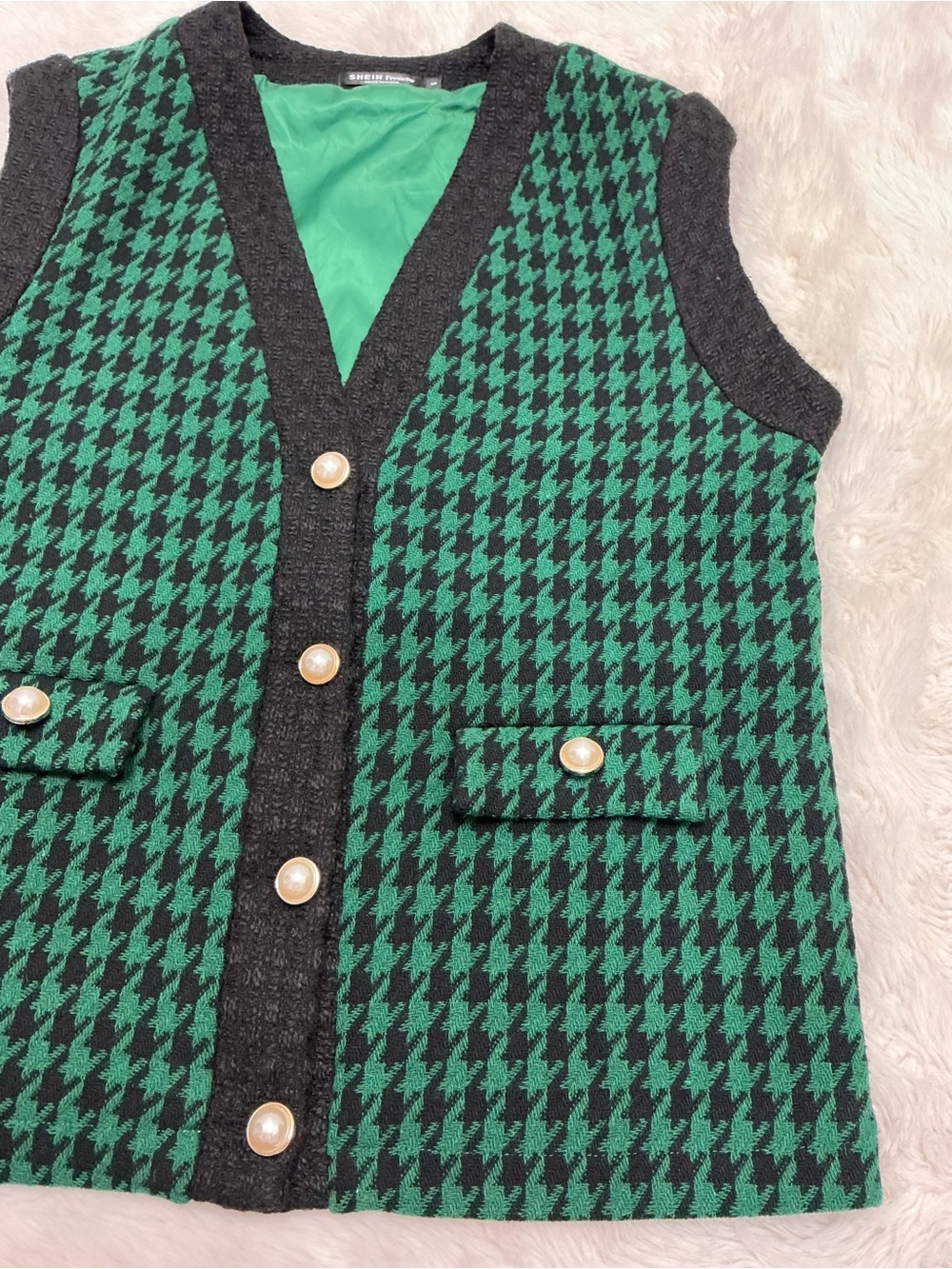 SHEIN - Green & Black Houndstooth Knit Vest Set - Picture 13 of 14